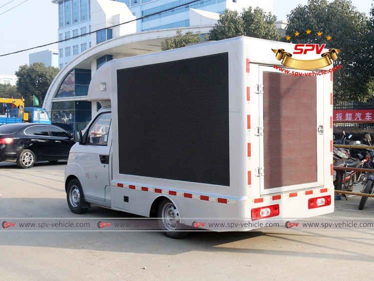 LED Advertising Truck Karry-LB